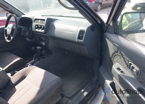 2001 Nissan Xterra Xe из США, поврежденный, VIN 5N1ED28Y51C578297